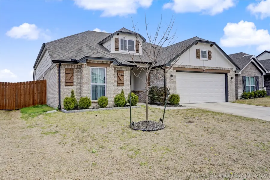 12407 N 130th East Avenue, Collinsville, OK 74021 - #3