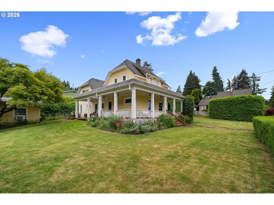 938 Oak St, Lake Oswego, OR 97034 - #3