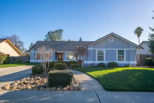 2995 Howard Drive, Redding, CA 96001