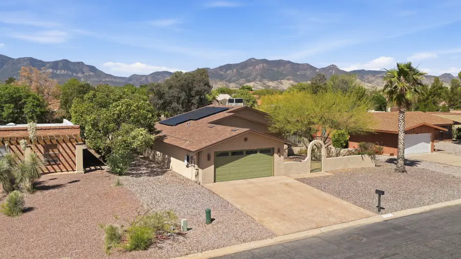 2566 Inverrary Drive, Sierra Vista, AZ 85650 - #2