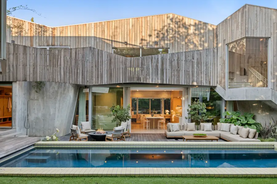 825 Palms Boulevard, Venice, CA 90291 - Image #2