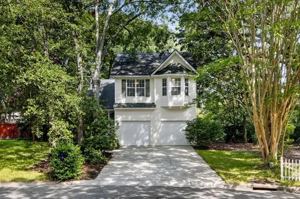 8 Latham Circle, Charleston, SC 29407