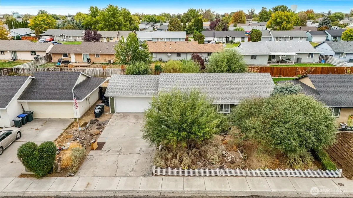 1001 E Hayden Drive, Moses Lake, WA 98837 - Image #1