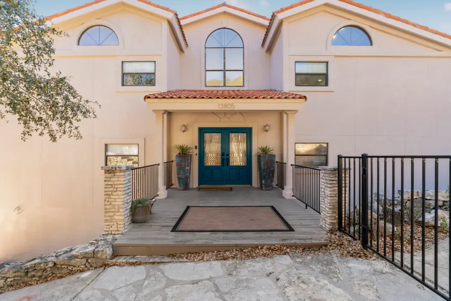 13805 Skyline Dr, Austin, TX 78732 - Image #3