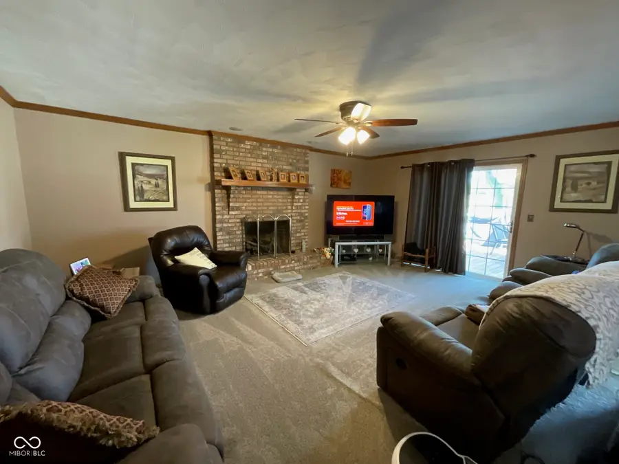 46 S Meadow Lane, Rockville, IN 47872 - #3