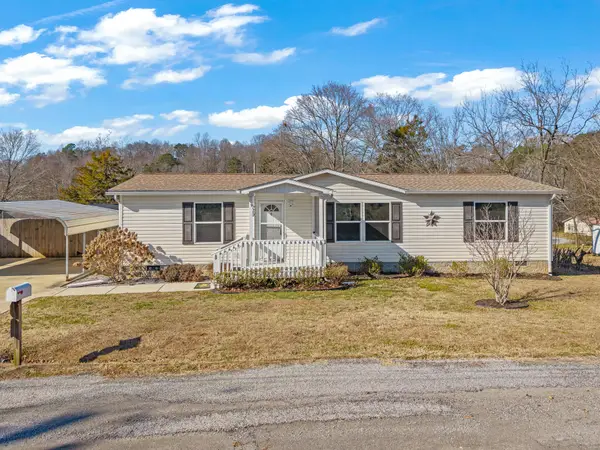 620 Hitchcock Ave, Etowah, TN 37331