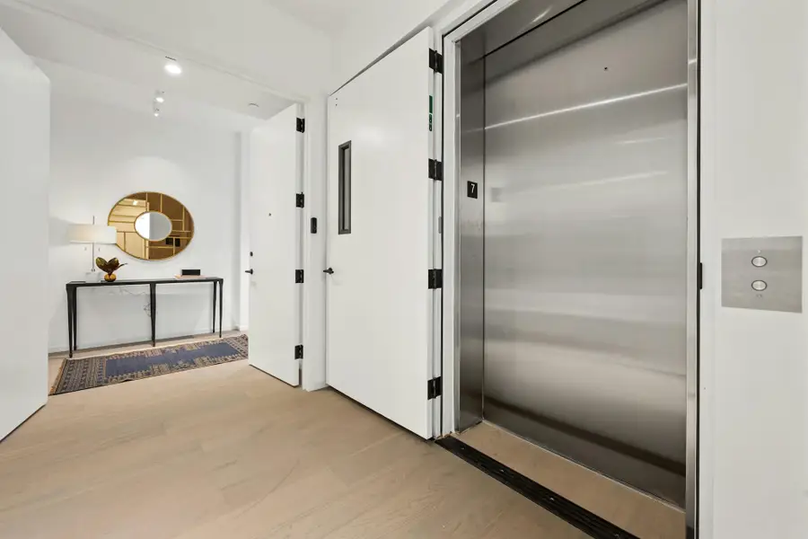 1211 W Riverside Dr #7A, Austin, TX 78704 - #2