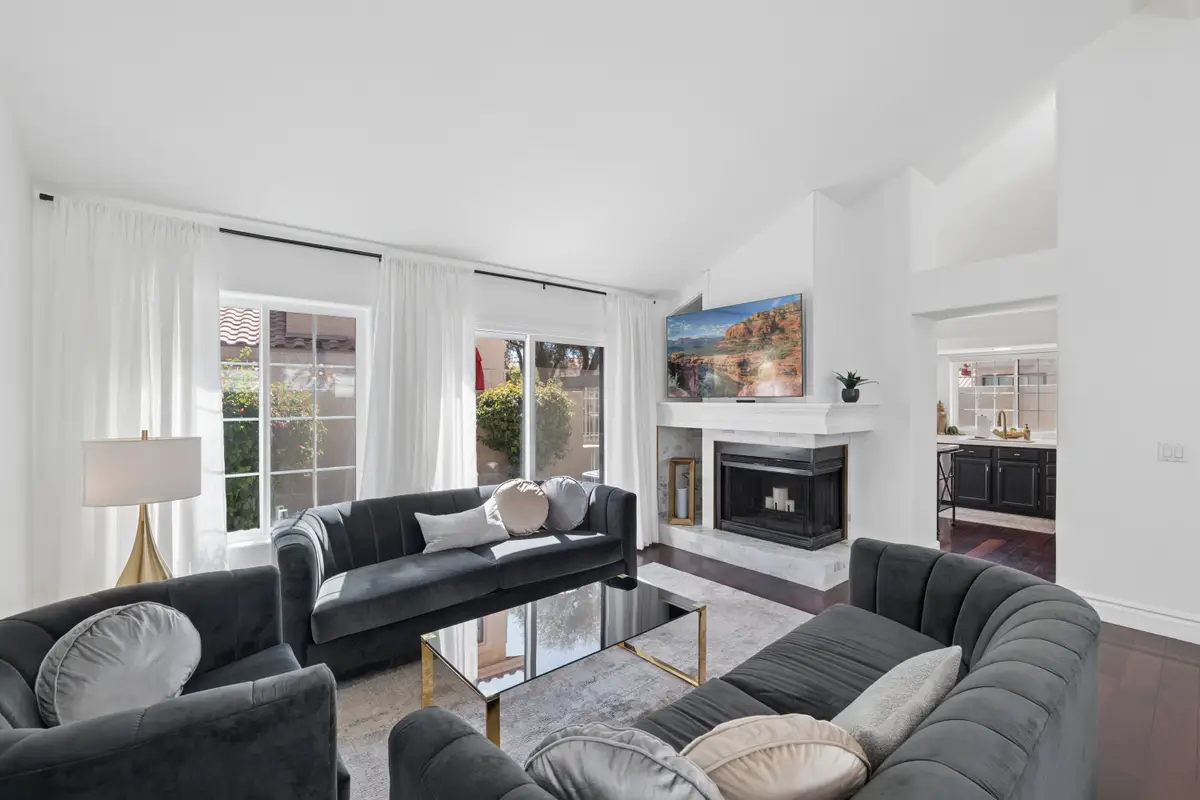 7925 E Pepper Tree Lane, Scottsdale, AZ 85250 - #1