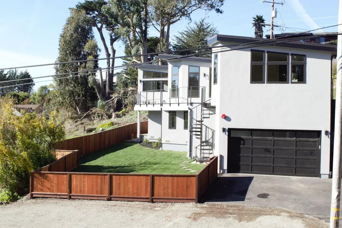 882 Stetson Street, Moss Beach, CA 94038 - Image #1