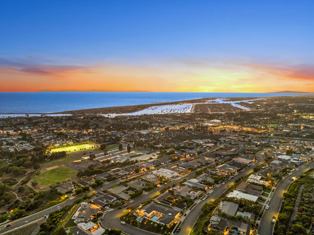 2915 Pebble Drive, Corona Del Mar, CA 92625 - Image #1