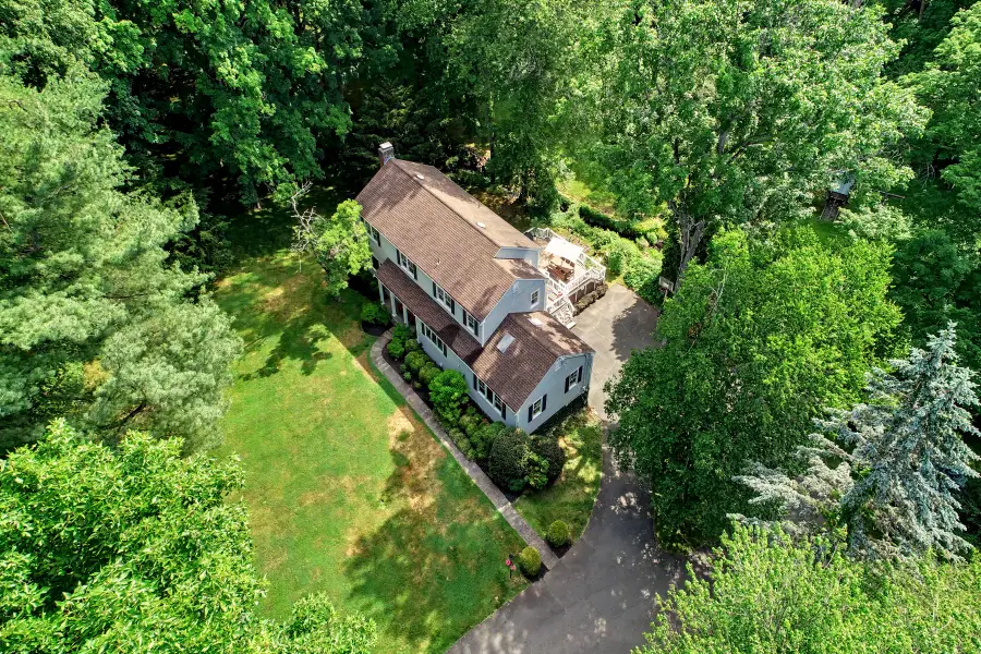 11 Butternut Hollow Road, Greenwich, CT 06830 - #2
