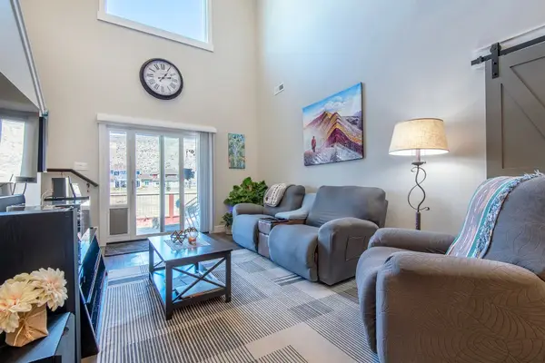 80 Late September Lane, SWAN VALLEY, ID 83449