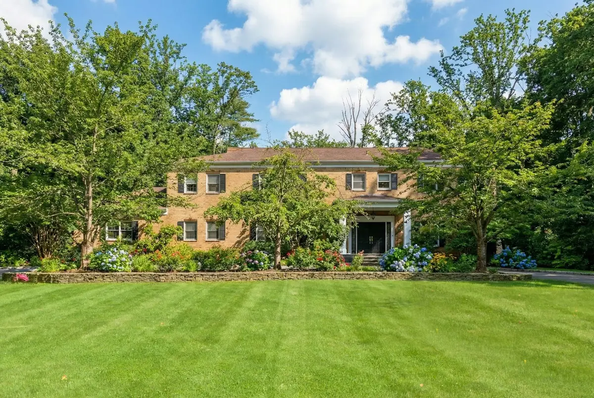 34 Sousa Drive, Sands Point, NY 11050 - #1