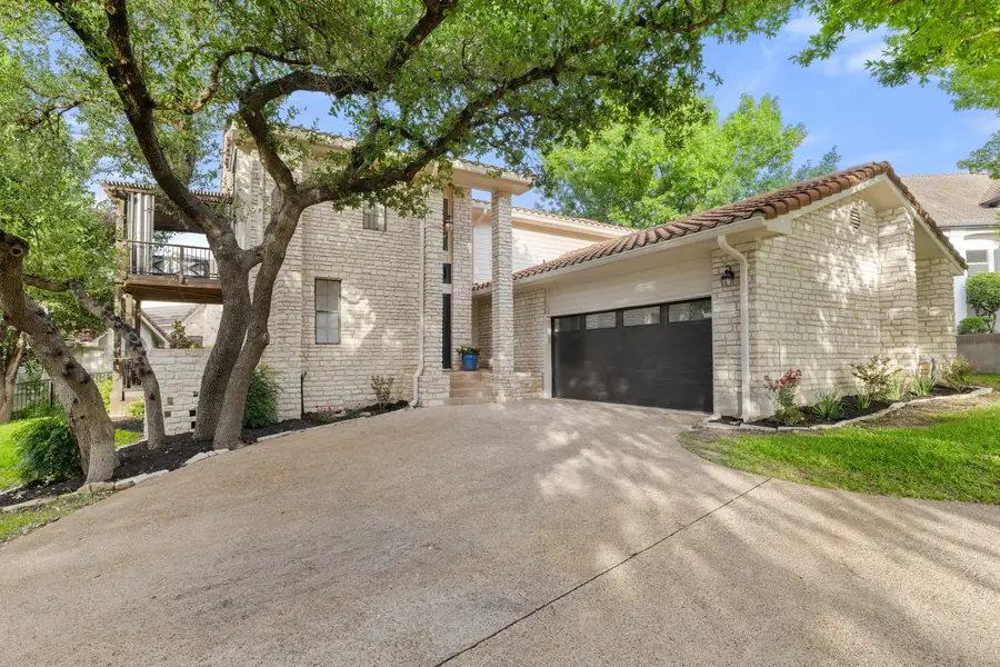 5 Valhalla Ct, The Hills, TX 78738 - #2