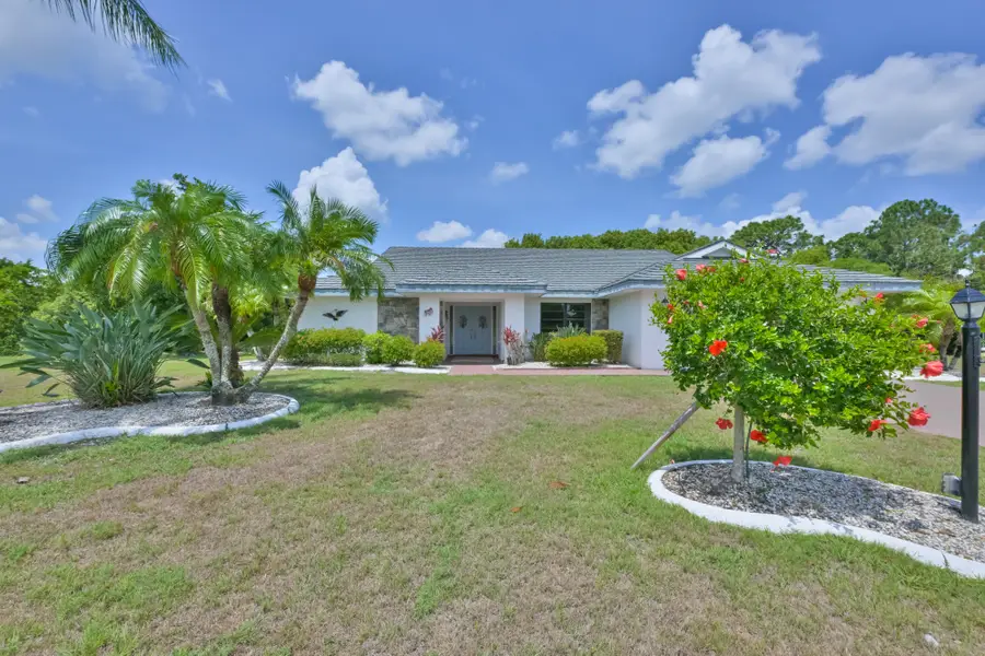 1819 New Bedford Drive, Sun City Center, FL 33573 - #3