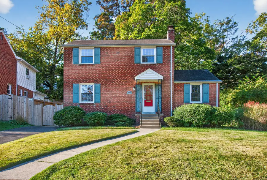 10018 Brookmoor Dr, Silver Spring, MD 20901 - Image #2