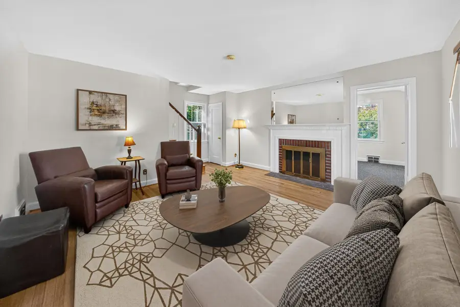 10018 Brookmoor Dr, Silver Spring, MD 20901 - Image #3