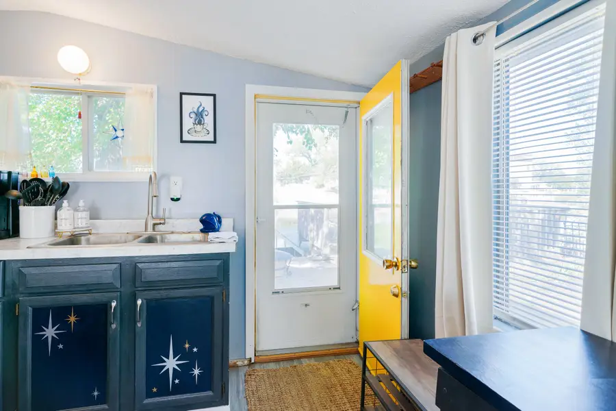 9 Old Lodge Road Road, Columbus, NE 68601 - Image #3