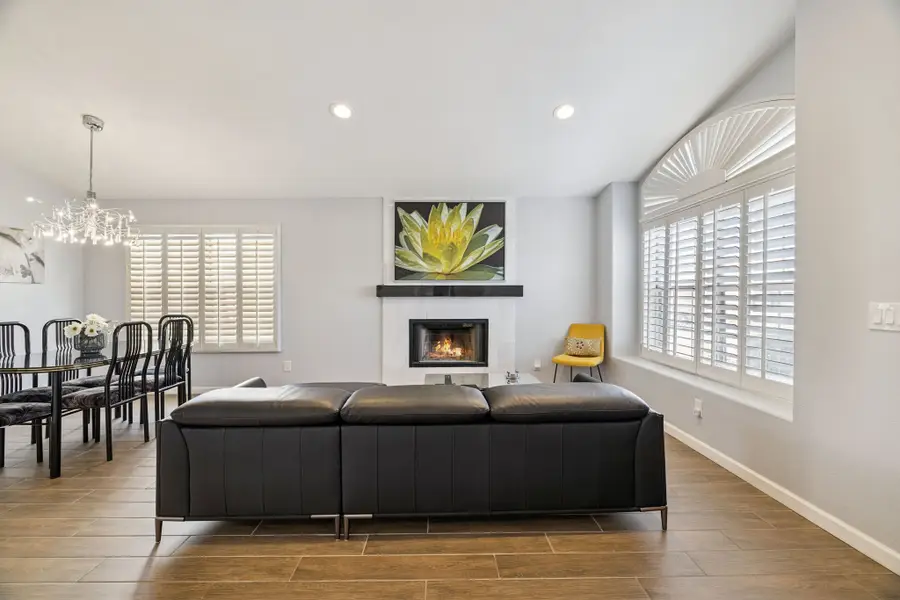 19206 N 36th Place, Phoenix, AZ 85050 - Image #3