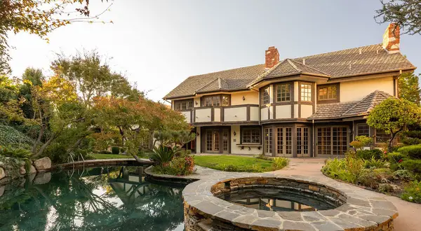 4456 Vanceboro Court, Woodland Hills (los Angeles), CA 91364