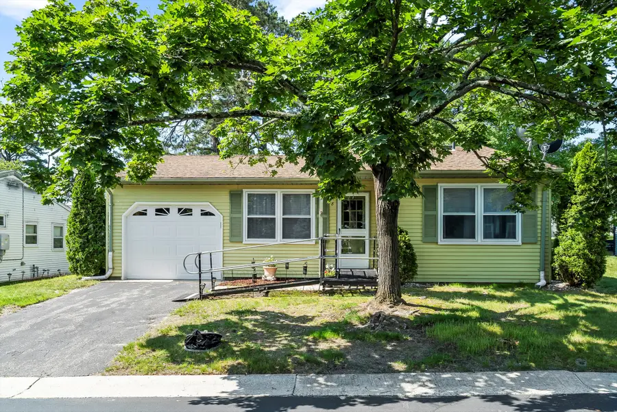 8 Westport Drive #71, Whiting, NJ 08759 - Image #3