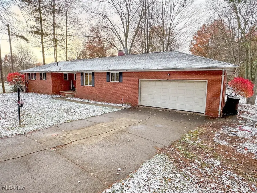 256 Warner Road, Hubbard, OH 44425 - #2