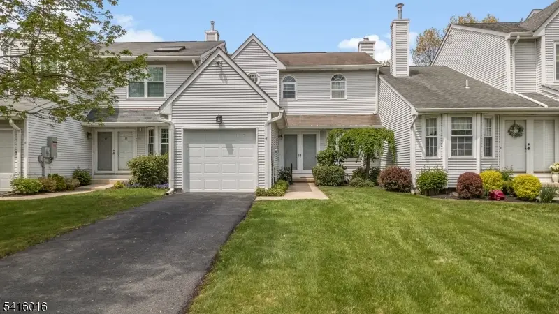 7 Munsee Trail, Branchburg, NJ 08853 - #1