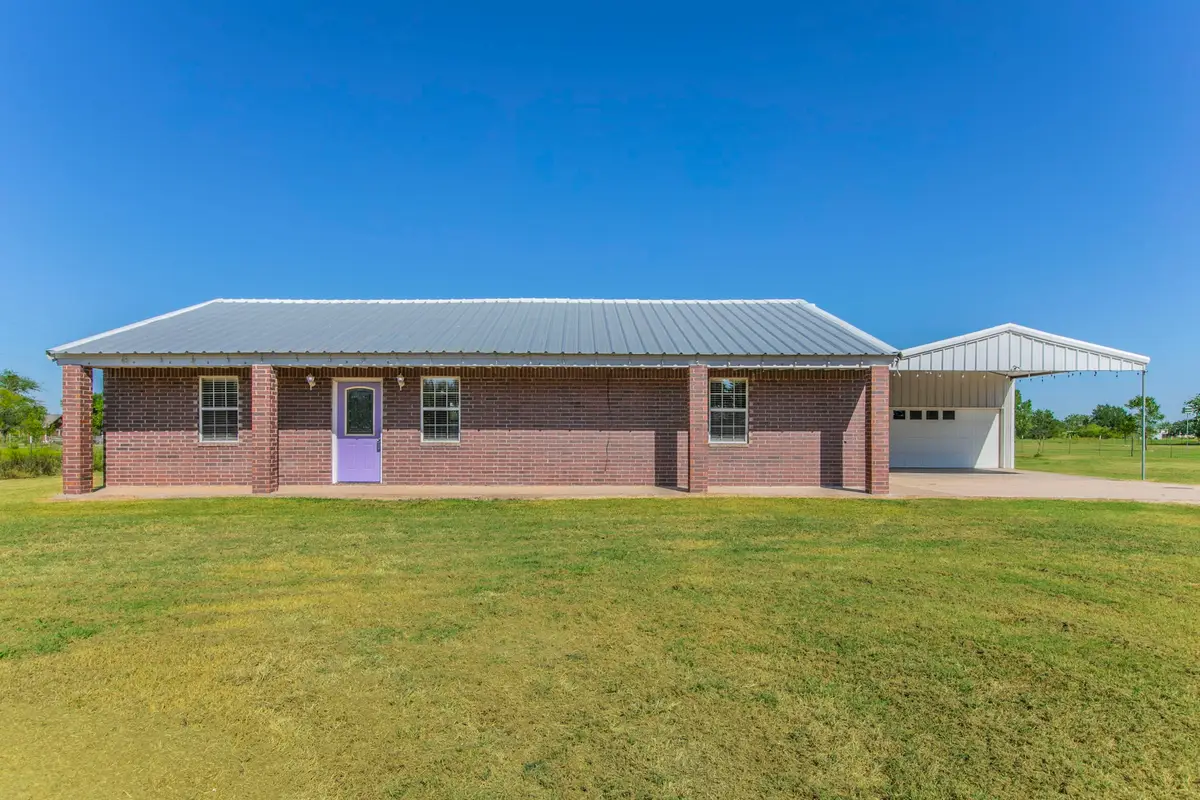 293 W Old Axtell Road, Waco, TX 76705 - Image #1