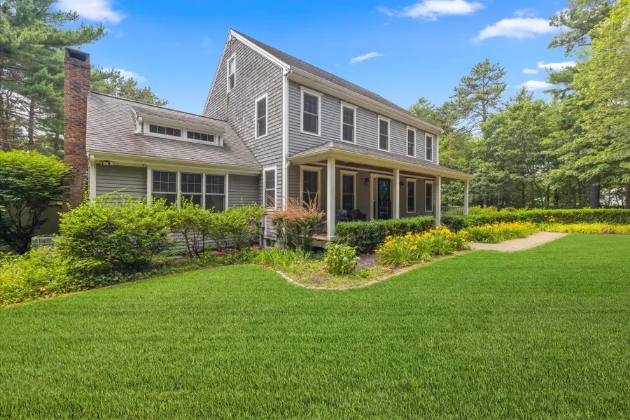 14 Grove St, Kingston, MA 02364 - #3