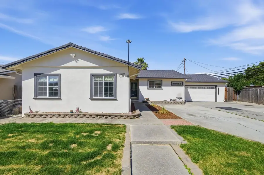 693 Bedivere Drive, San Jose, CA 95127 - #2