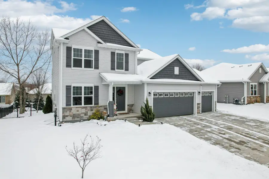 1311 Daisy DRIVE, West Bend, WI 53090 - Image #2