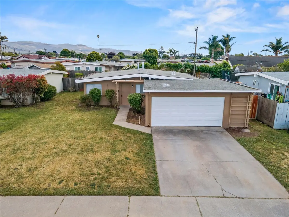 1448 Modoc Avenue, Salinas, CA 93906 - #1