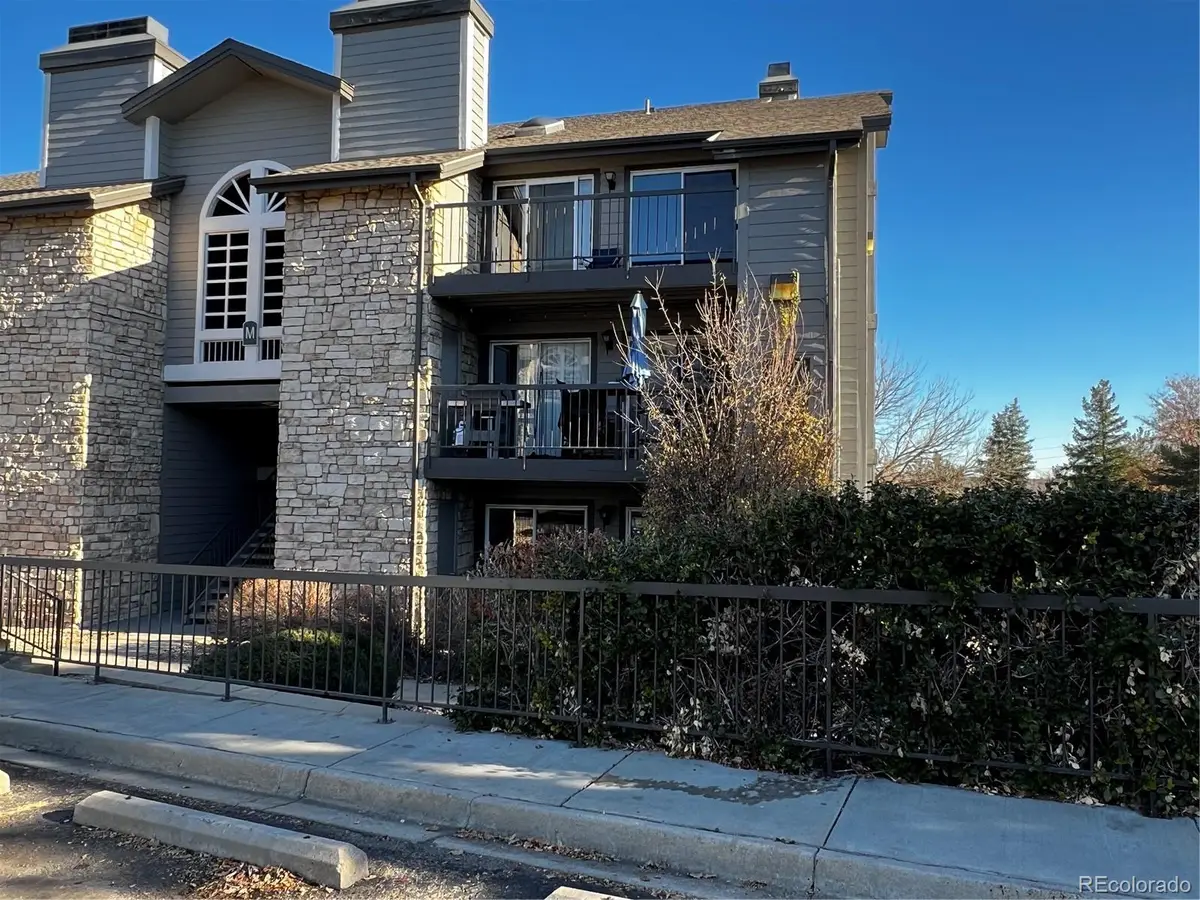2575 S Syracuse Way #M108, Four Square Mile, CO 80231 - #1