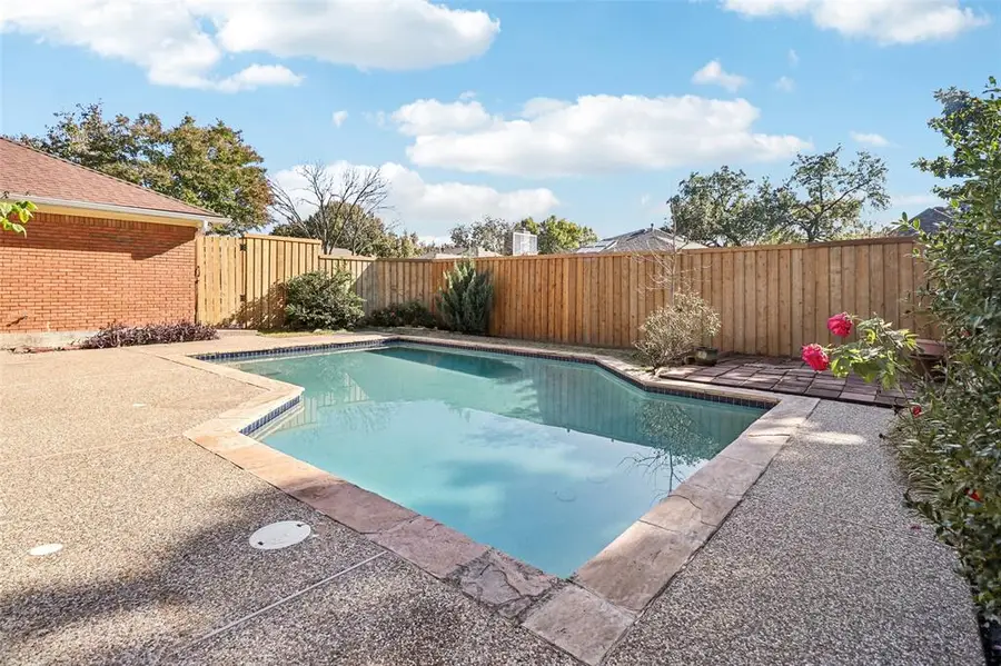 7332 Arbor Oaks Drive, Dallas, TX 75248 - Image #3