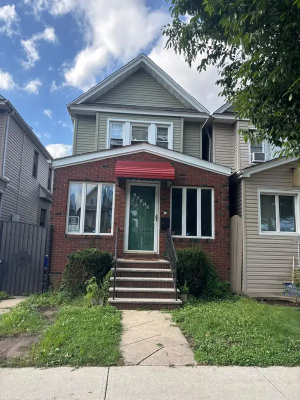 121-13 Hillside Avenue, Richmond Hill, NY 11418