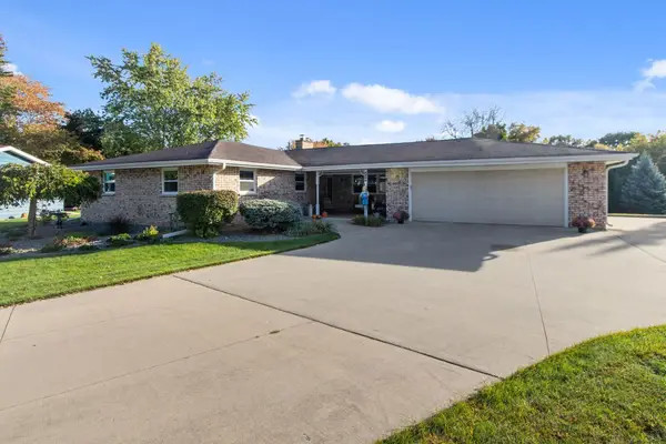 608 MICHIGAN LANE COURT, Kaukauna, WI 54130