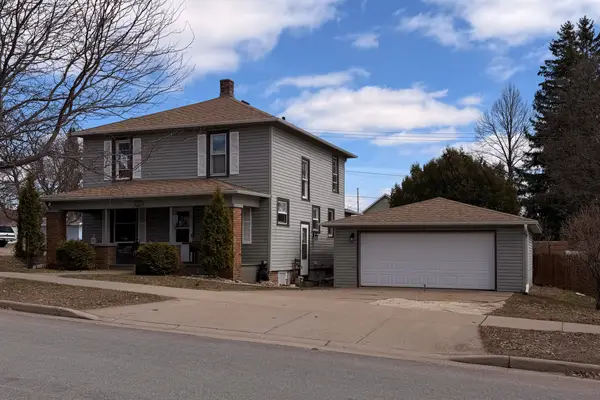 827 2ND AVENUE, Wausau, WI 54401