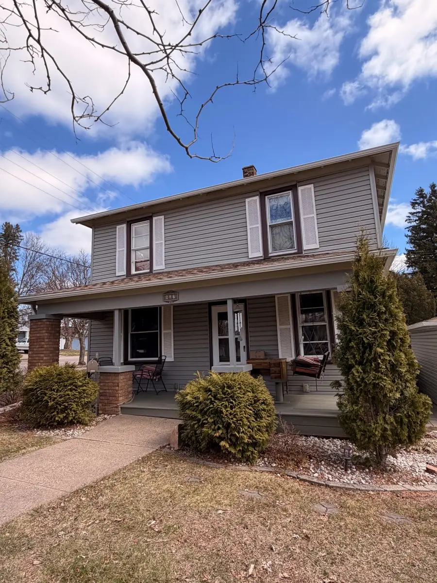 827 N 2ND AVENUE, Wausau, WI 54401 - #2