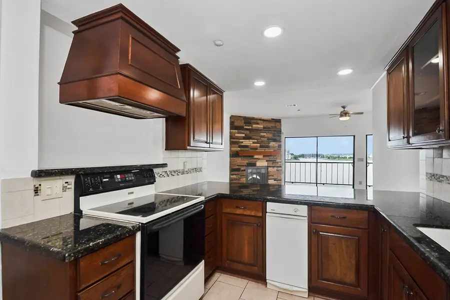 401 Lakeside Lane #311, Houston, TX 77058 - #3