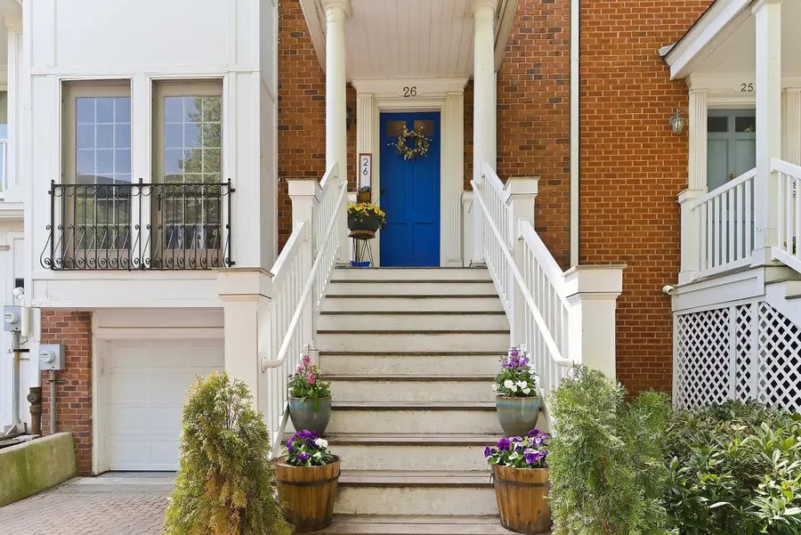 26 Half Moon Isle, Jersey City, NJ 07305 - #3