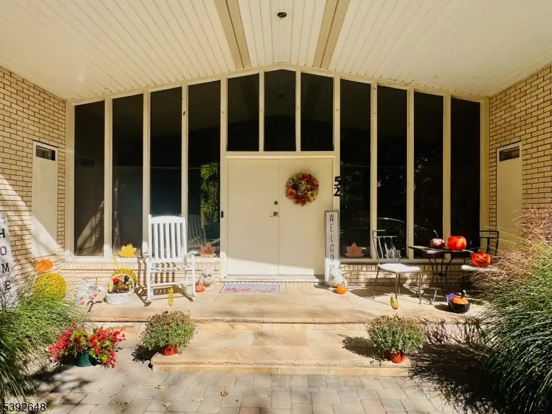 52 Chopin Drive, Wayne, NJ 07470 - Image #3