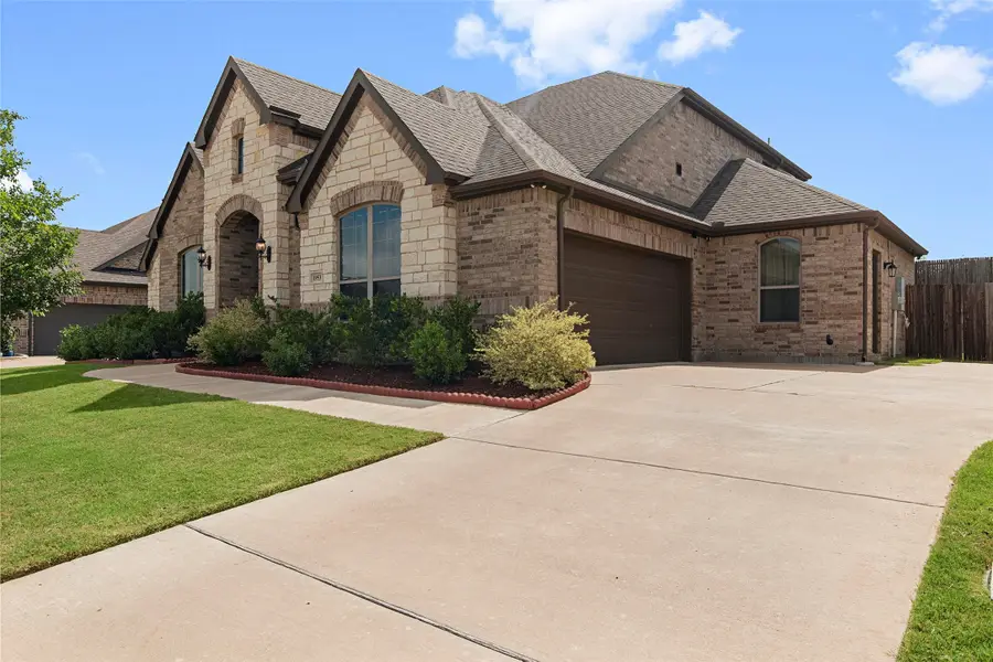 1953 Silver Falls Drive, Burleson, TX 76028 - #2