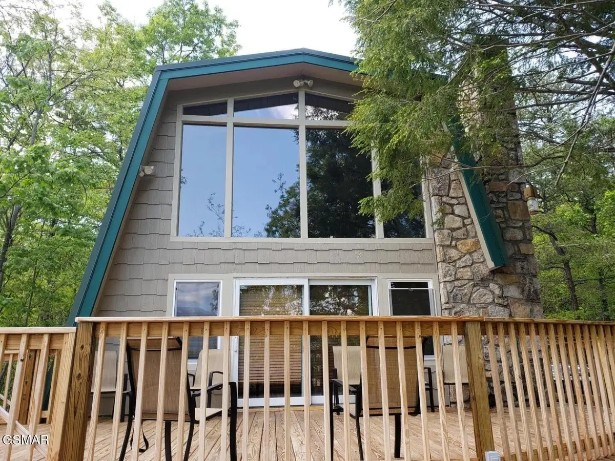 1116 Alpenrose Drive, Gatlinburg, TN 37738 - #1