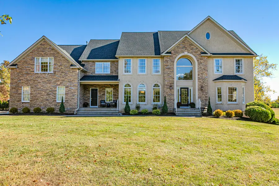 3 John Trout Rd, Ringoes, NJ 08551 - #2