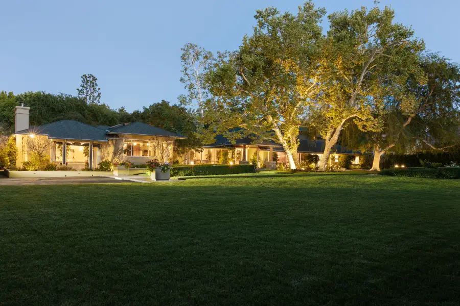 Address Withheld By Seller, Encino, CA 91316 - #2