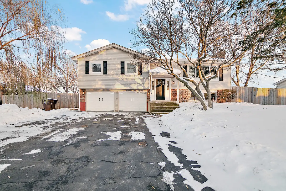 214 Somerset Court, New Lenox, IL 60451 - Image #1