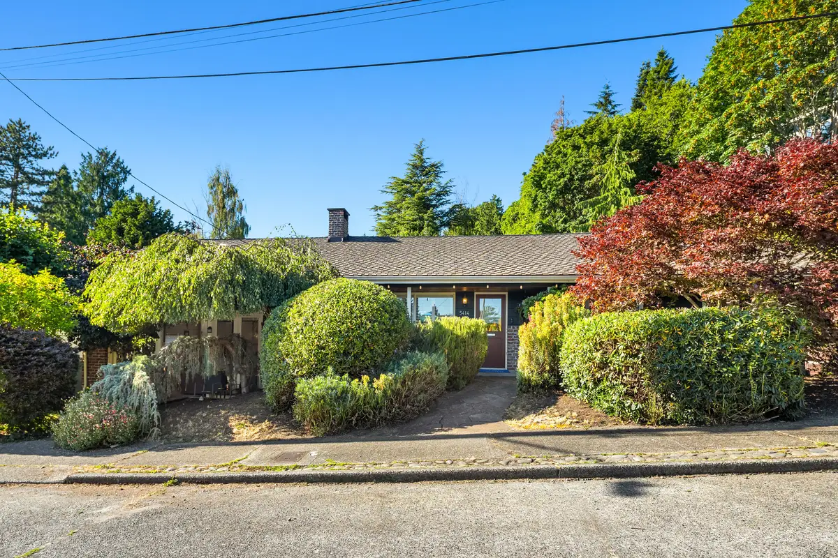 5414 SW Beach Drive Terrace, Seattle, WA 98116 - #1