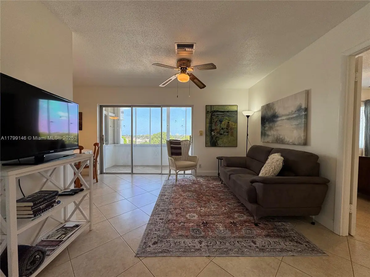 1700 Pierce St #702, Hollywood, FL 33020 - #1