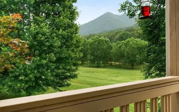 115 Country Club View, Hayesville, NC 28904