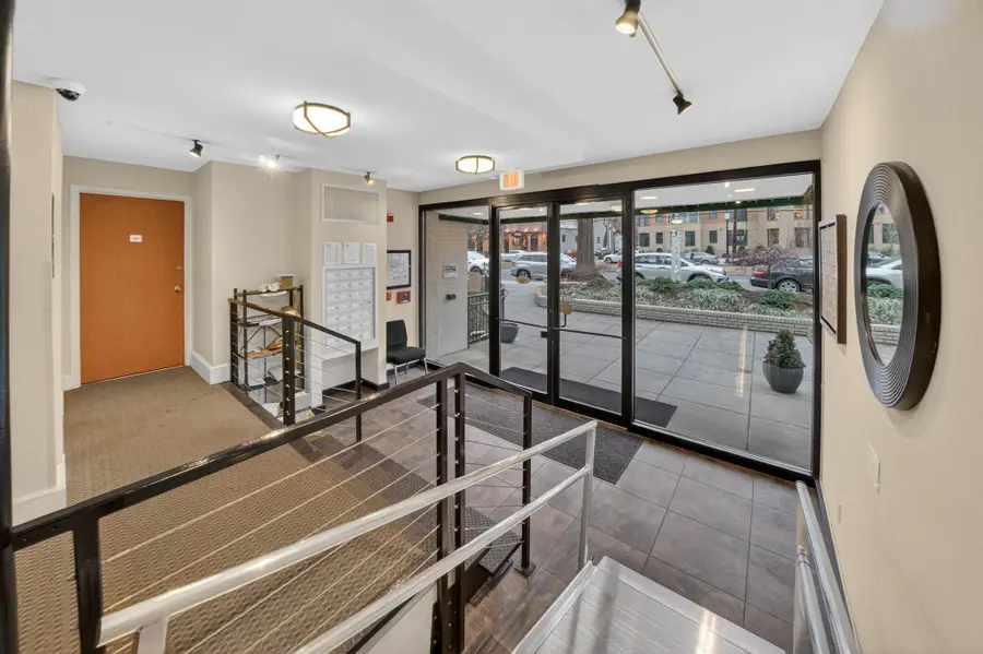 4840 Macarthur Blvd Nw #401, Washington, DC 20007 - #3